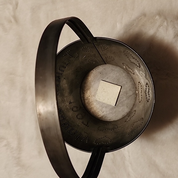 IRVINS TINWARE CO.  JUNIATA COUNTY PA. 1997 TIN BASKET - Picture 7 of 9